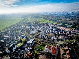 Seaport Expansion Will Cause A Dutch Village To Disappear - Netherlands