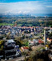 Seaport Expansion Will Cause A Dutch Village To Disappear - Netherlands