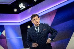 Patrick Kanner on DImanche En Politique - Paris AJ