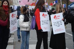 Far Right Group At March Against The Violence Against Women - Paris