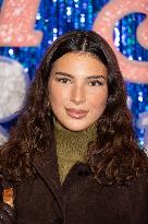 Sur Un Air De Blues - Song Sung Blue Paris Premiere NB