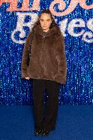 Sur Un Air De Blues - Song Sung Blue Paris Premiere NB