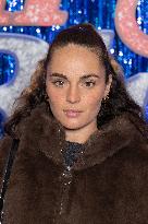 Sur Un Air De Blues - Song Sung Blue Paris Premiere NB