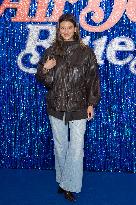 Sur Un Air De Blues - Song Sung Blue Paris Premiere NB