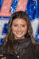 Sur Un Air De Blues - Song Sung Blue Paris Premiere NB