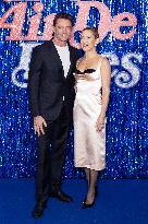 Sur Un Air De Blues - Song Sung Blue Paris Premiere NB