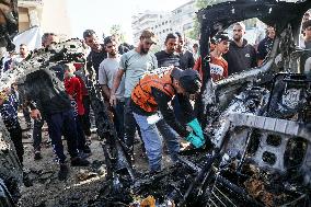 Israeli Airstrikes And Aftermath - Gaza City