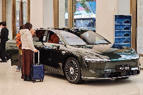 HUAWEI HIMA SMART Vehicle