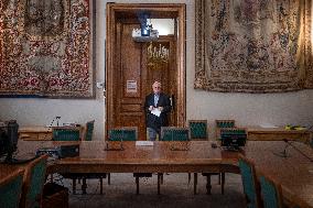 Press Conference By Senators On The 2026 Finance Bill - Paris