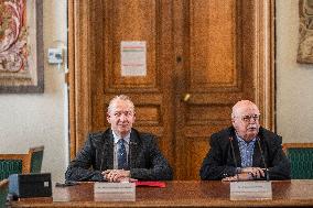 Press Conference By Senators On The 2026 Finance Bill - Paris