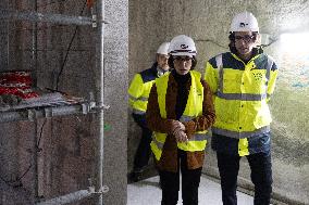 Rachida Dati visits La Courneuve Six Routes station construction site