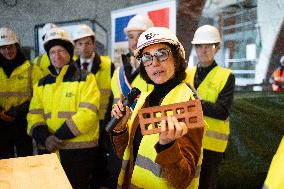 Rachida Dati visits La Courneuve Six Routes station construction site
