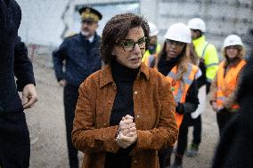 Rachida Dati visits La Courneuve Six Routes station construction site