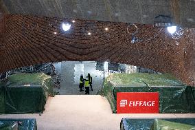 Rachida Dati visits La Courneuve Six Routes station construction site