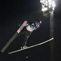 Ski jumping: World Cup in Lillehammer