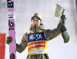 Ski jumping: World Cup in Lillehammer