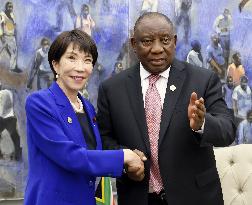 Japan-S. Africa summit in Johannesburg