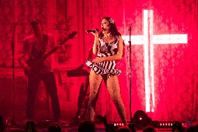 Alessi Rose In Concert - London