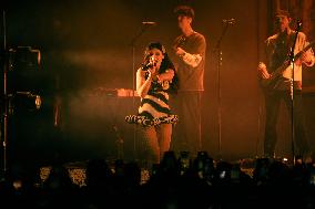 Alessi Rose In Concert - London