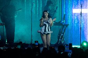 Alessi Rose In Concert - London