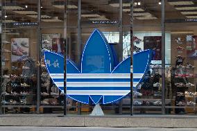 Adidas Store