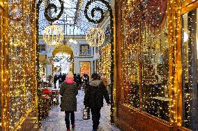 Illustration - Christmas in Paris