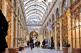 Illustration - Christmas in Paris