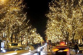 Illustration - Christmas in Paris