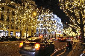 Illustration - Christmas in Paris