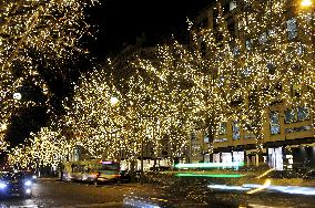 Illustration - Christmas in Paris