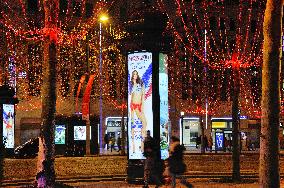 Illustration - Christmas in Paris