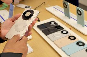 HUAWEI Mate80 Smartphone