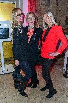 Woman of Influence Award - Paris