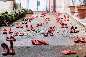 Zapatos Rojos Installation Inauguration - Rome