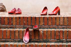 Zapatos Rojos Installation Inauguration - Rome