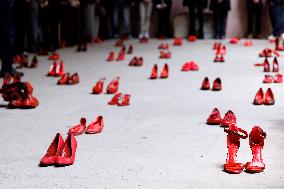 Zapatos Rojos Installation Inauguration - Rome