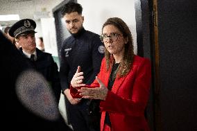 Visit By Rachida Dati And Aurore Berge At Central Police Station - Paris