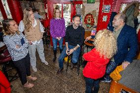 David Belliard Visits A Safe Place For Women - Paris