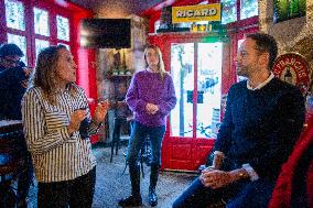 David Belliard Visits A Safe Place For Women - Paris