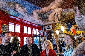 David Belliard Visits A Safe Place For Women - Paris