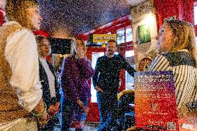 David Belliard Visits A Safe Place For Women - Paris