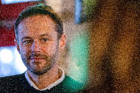 David Belliard Visits A Safe Place For Women - Paris