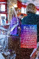 David Belliard Visits A Safe Place For Women - Paris