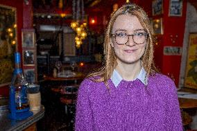 David Belliard Visits A Safe Place For Women - Paris