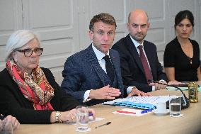 Declaration Of The President Of The Republic On Negotiations On Ukraine - Paris