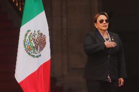 Honduran President Xiomara Castro Wecoming Ceremony - Mexico City