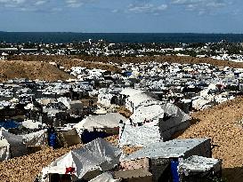 Al Mawasi Storm Destroys Displaced Tents - Gaza