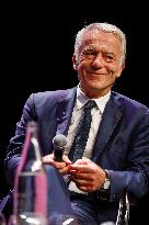 Medef Colloque Pensez Entreprise De Demain - Paris