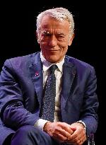 Medef Colloque Pensez Entreprise De Demain - Paris