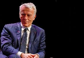 Medef Colloque Pensez Entreprise De Demain - Paris